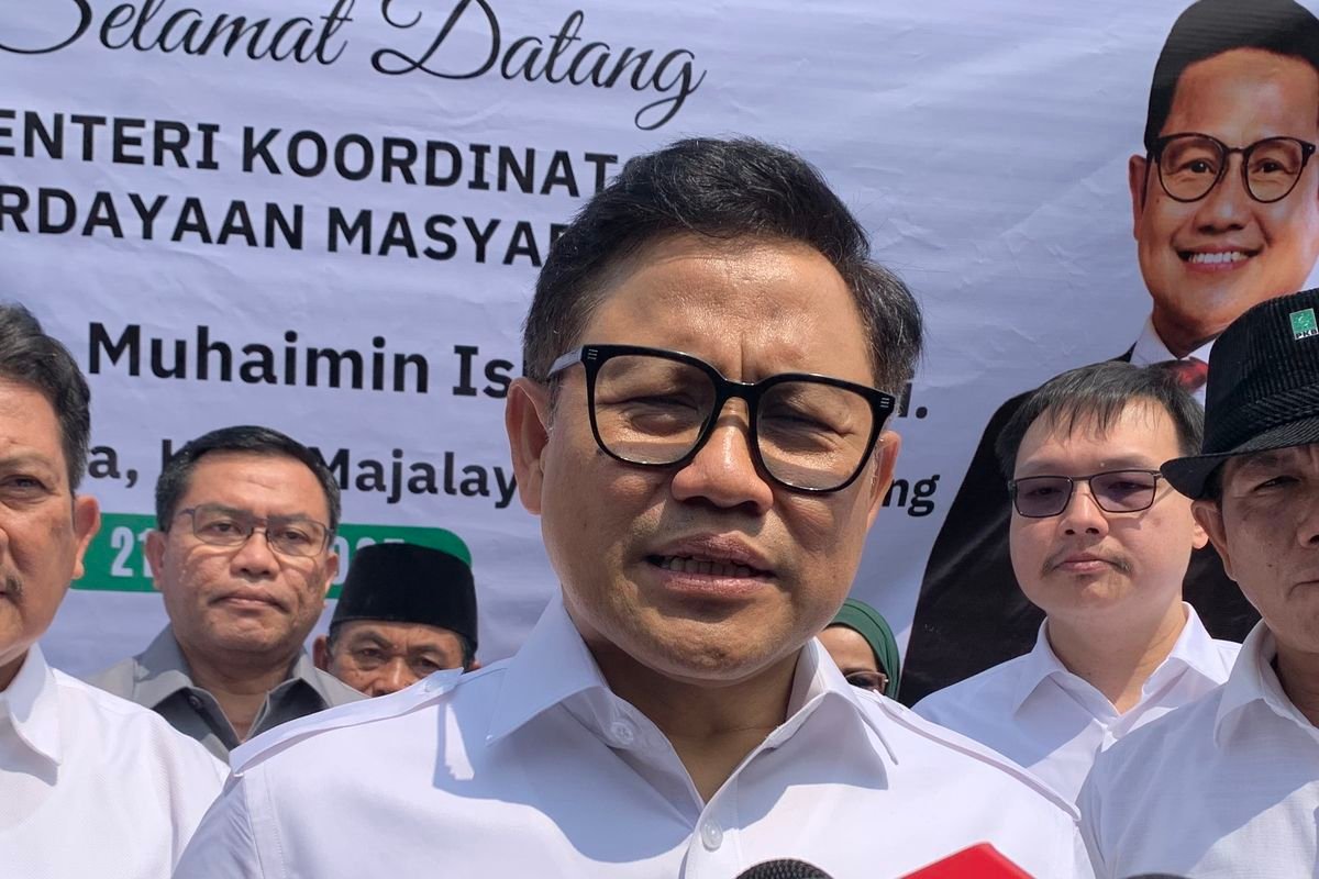 Warga Majalaya Keluhkan Jeratan Bank Emok ke Cak Imin