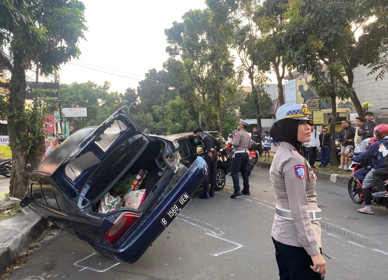 Tabrakan Maut di Bogor: Microsleep Sebabkan Mobil Bertumpukan, Satu Orang Tewas