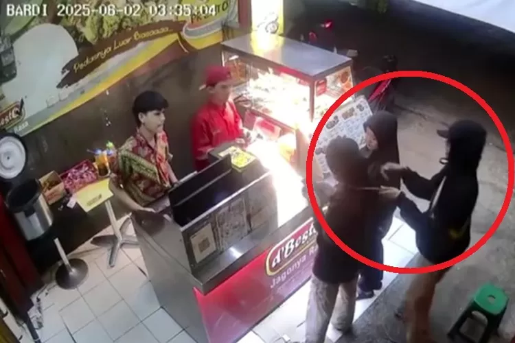 Begal Bercelurit di Depok Gagal Beraksi, Terekam CCTV